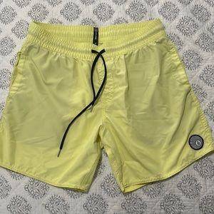 Volcom Lido Solid Mens Trunk 16" - Glimmer Yellow